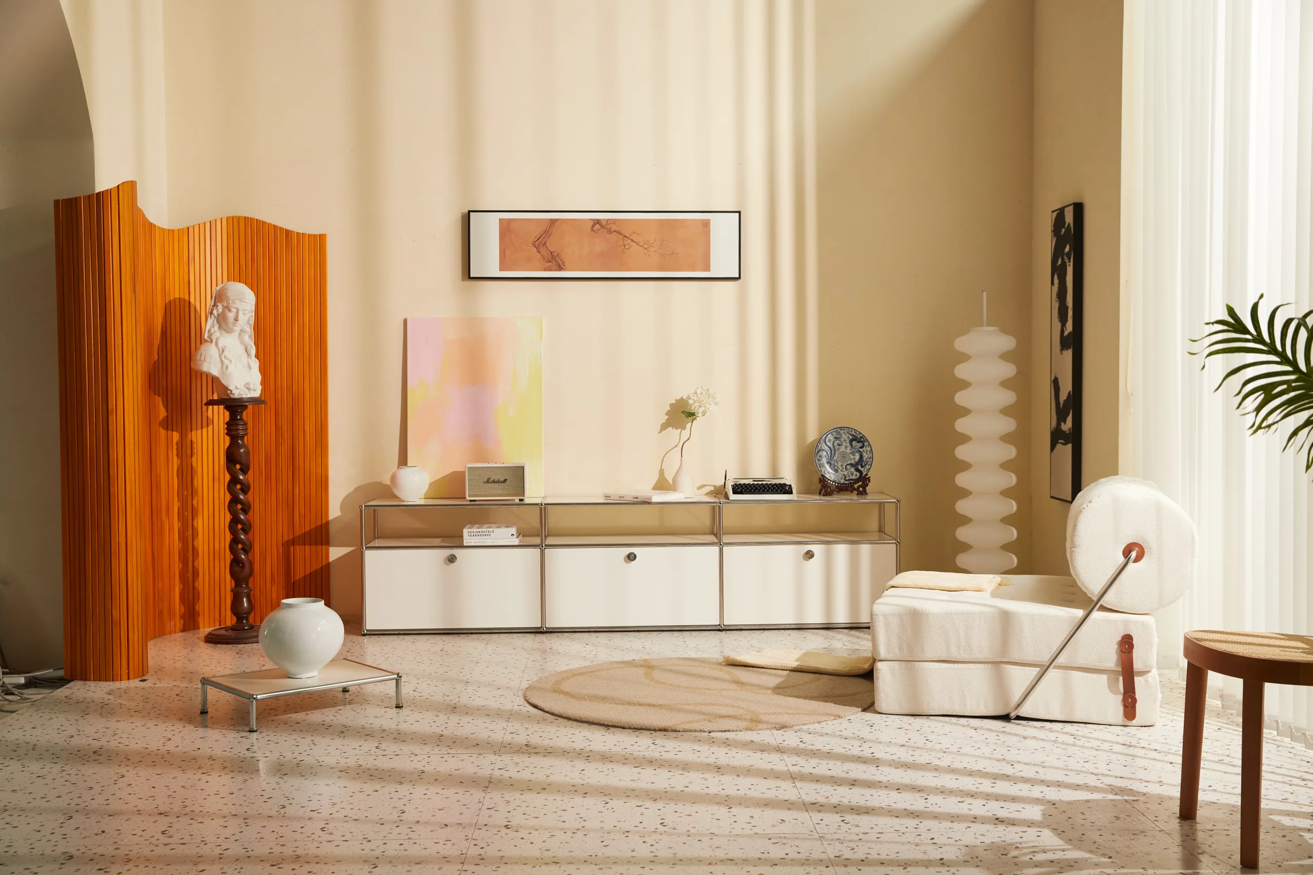 Modular 3Dr Media Unit TopShelf Lifestyle