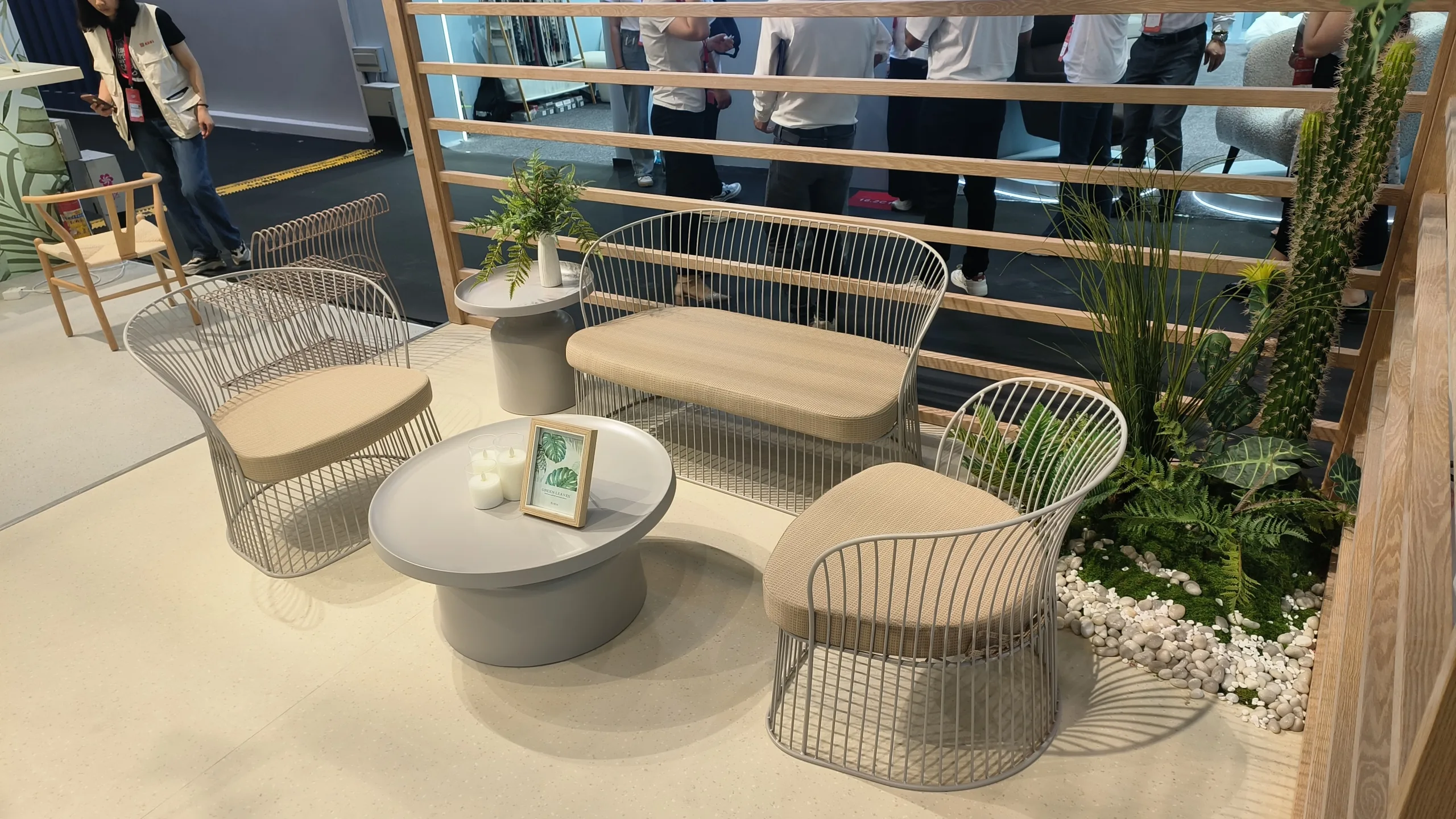 Peacock Double Seater - Image 2